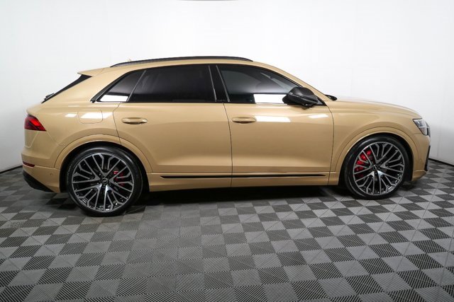 Used 2024 Audi SQ8 Prestige image 2