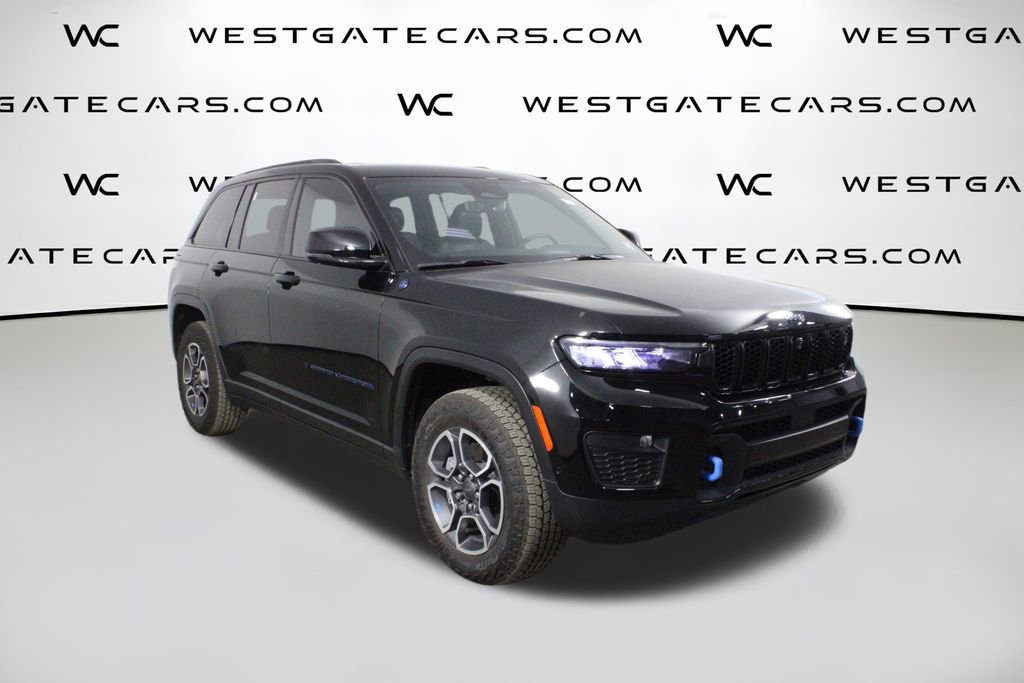 Used 2022 Jeep Grand Cherokee Trailhawk w/ Advanced Protech Group II