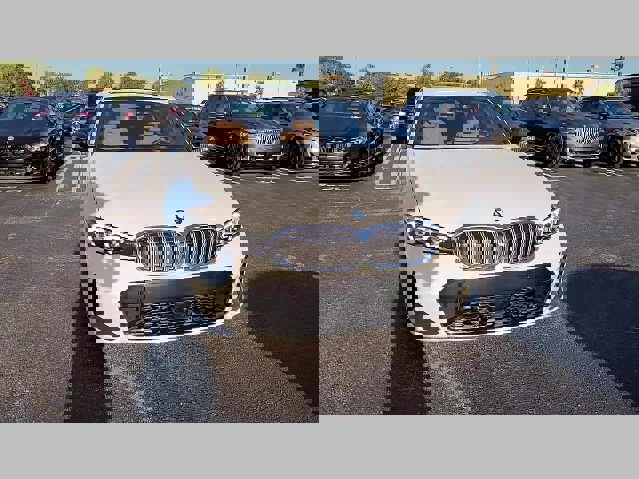 New 2025 BMW 330i 330i w/ M Sport Package image 31