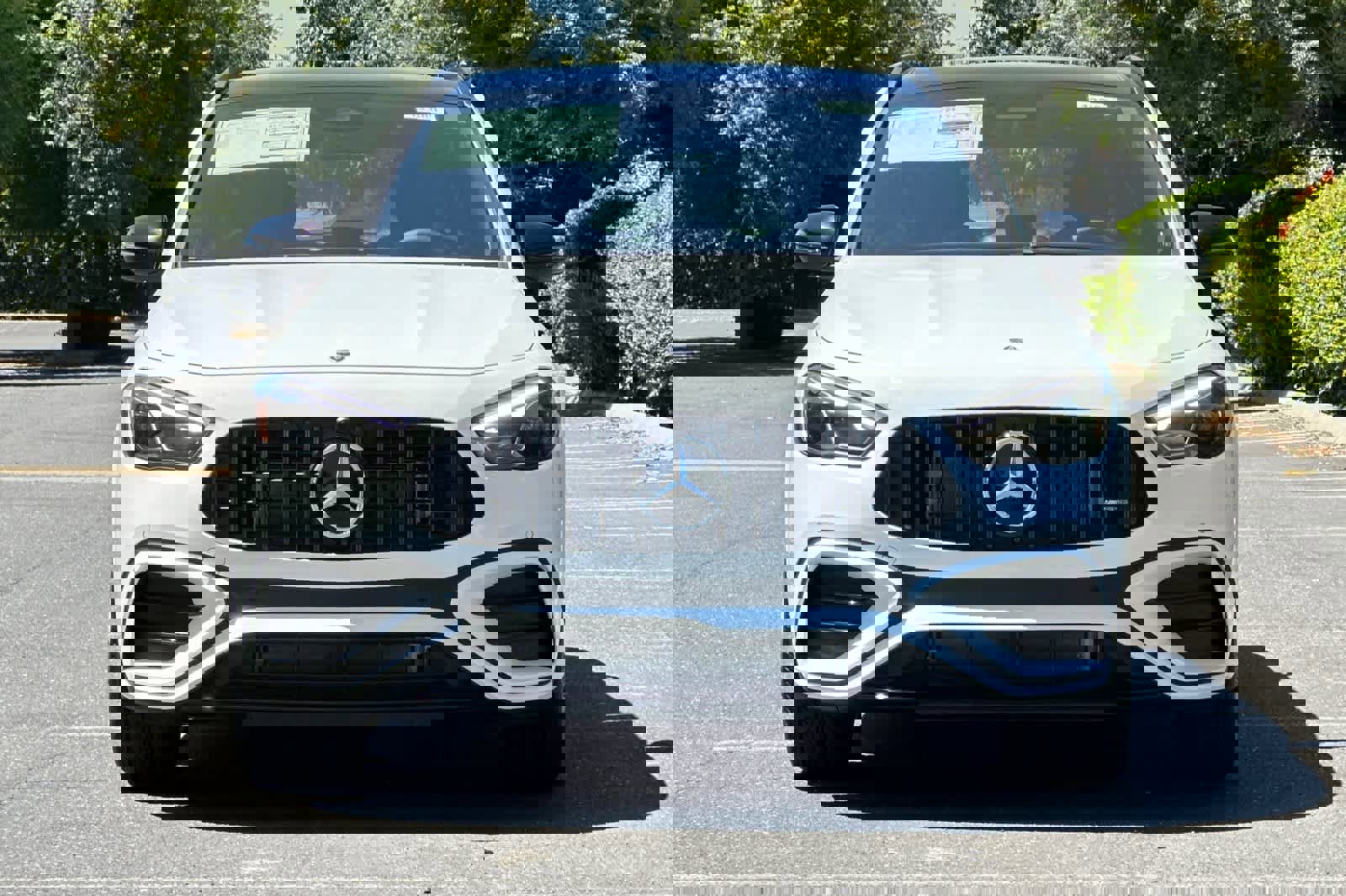 New 2025 Mercedes-Benz GLA 35 AMG 4MATIC image 5
