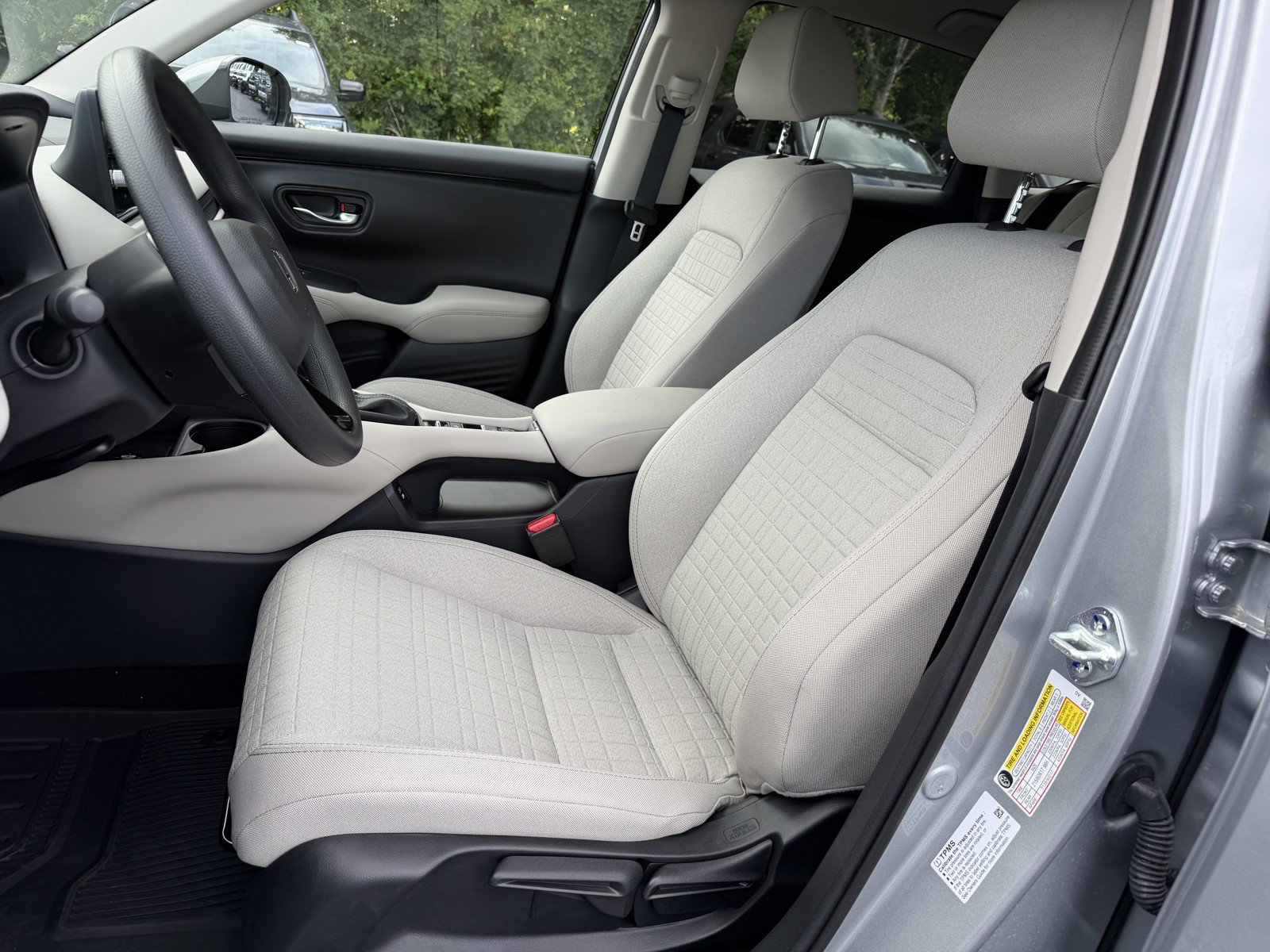 New 2027 Honda HR-V LX image 12