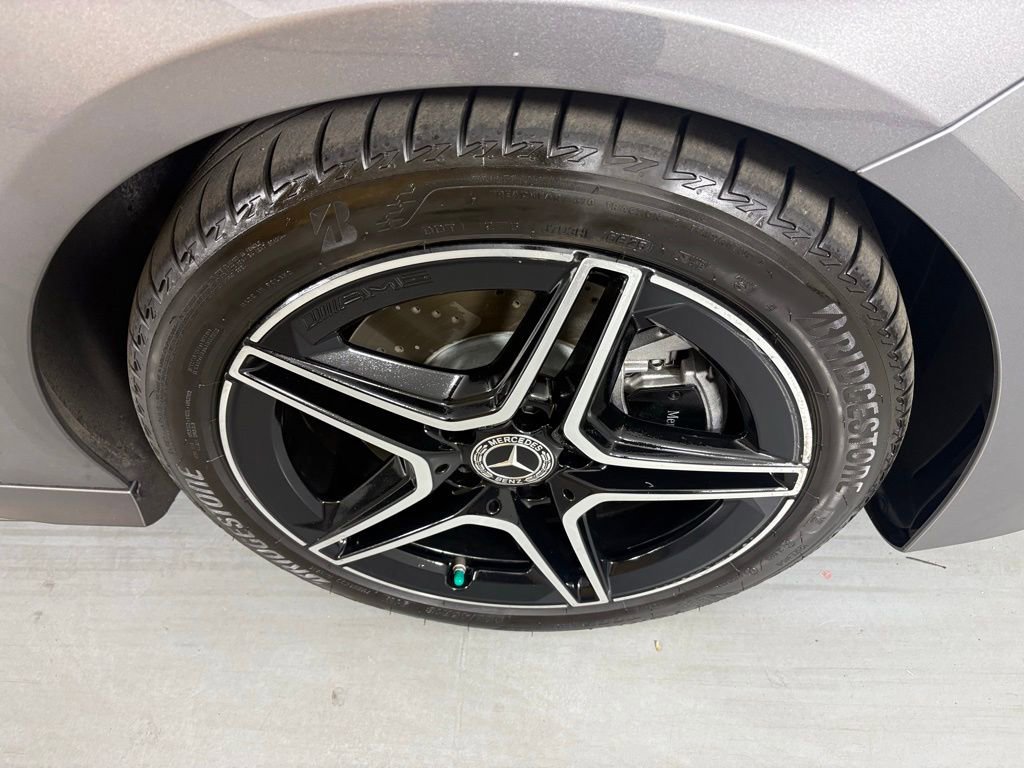 Used 2025 Mercedes-Benz CLA 250 image 13