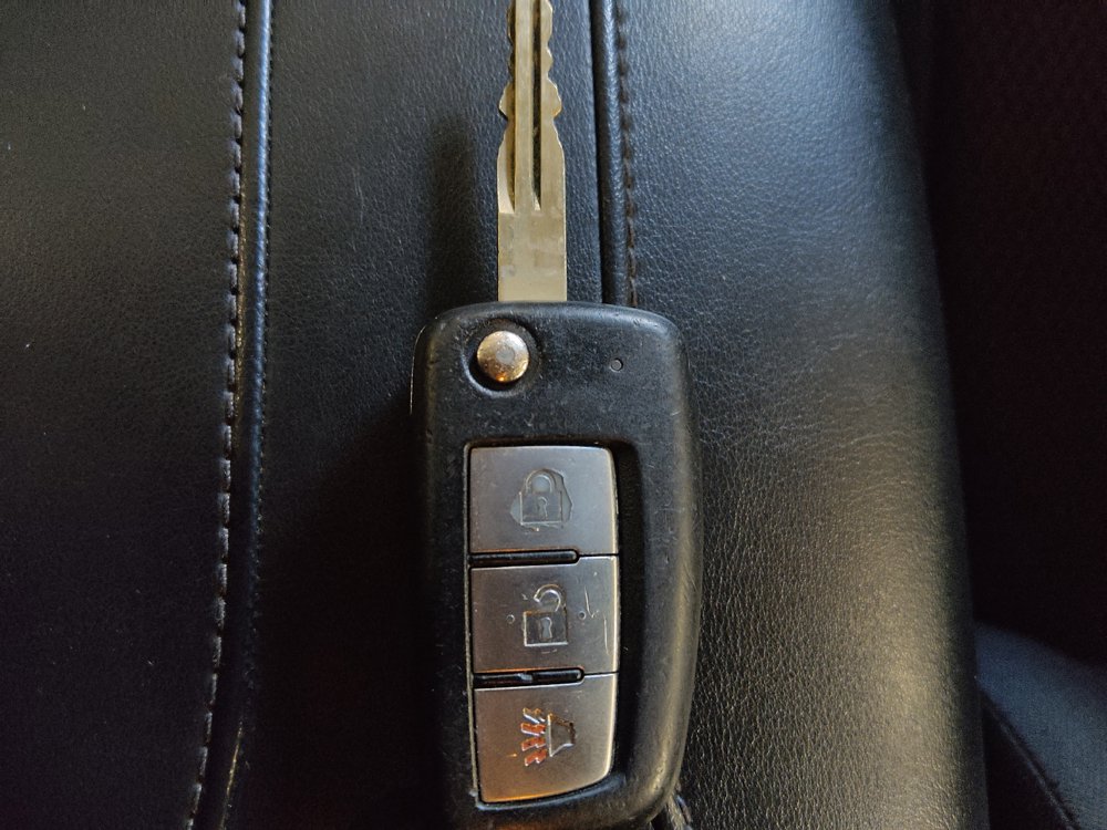 Used 2020 Nissan Rogue Sport S FWD image 32