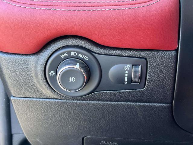 Used 2022 Dodge Durango R/T w/ Blacktop Package image 25