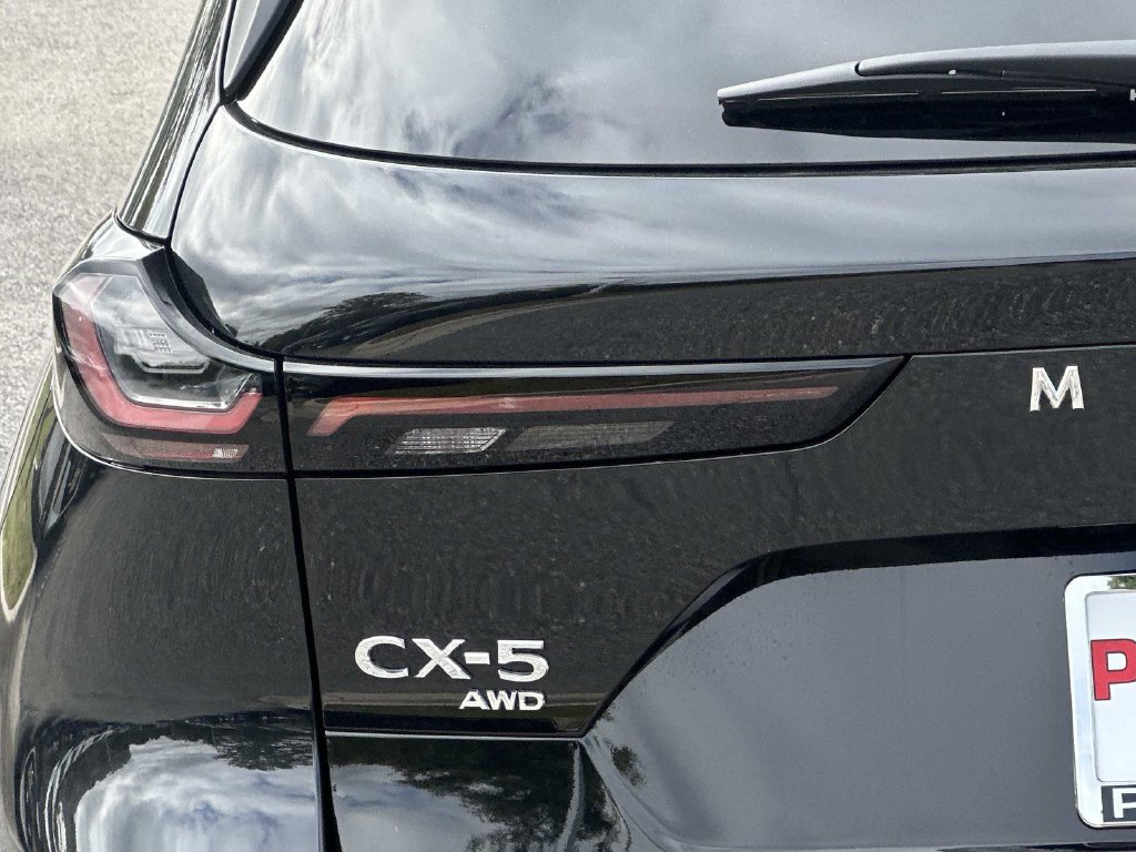 New 2026 MAZDA CX-5 Preferred AWD/4WD image 8