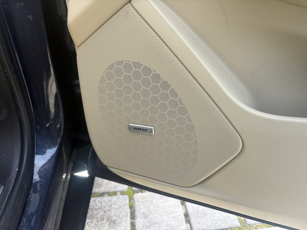 Used 2019 Cadillac XT5 FWD image 19