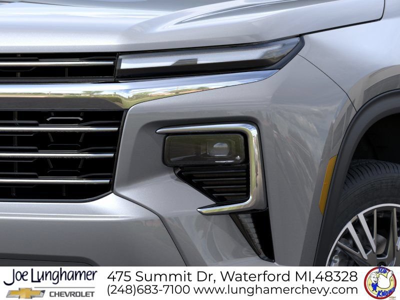 New 2026 Chevrolet Traverse LT w/ LPO, Floor Liner Package AWD/4WD image 11