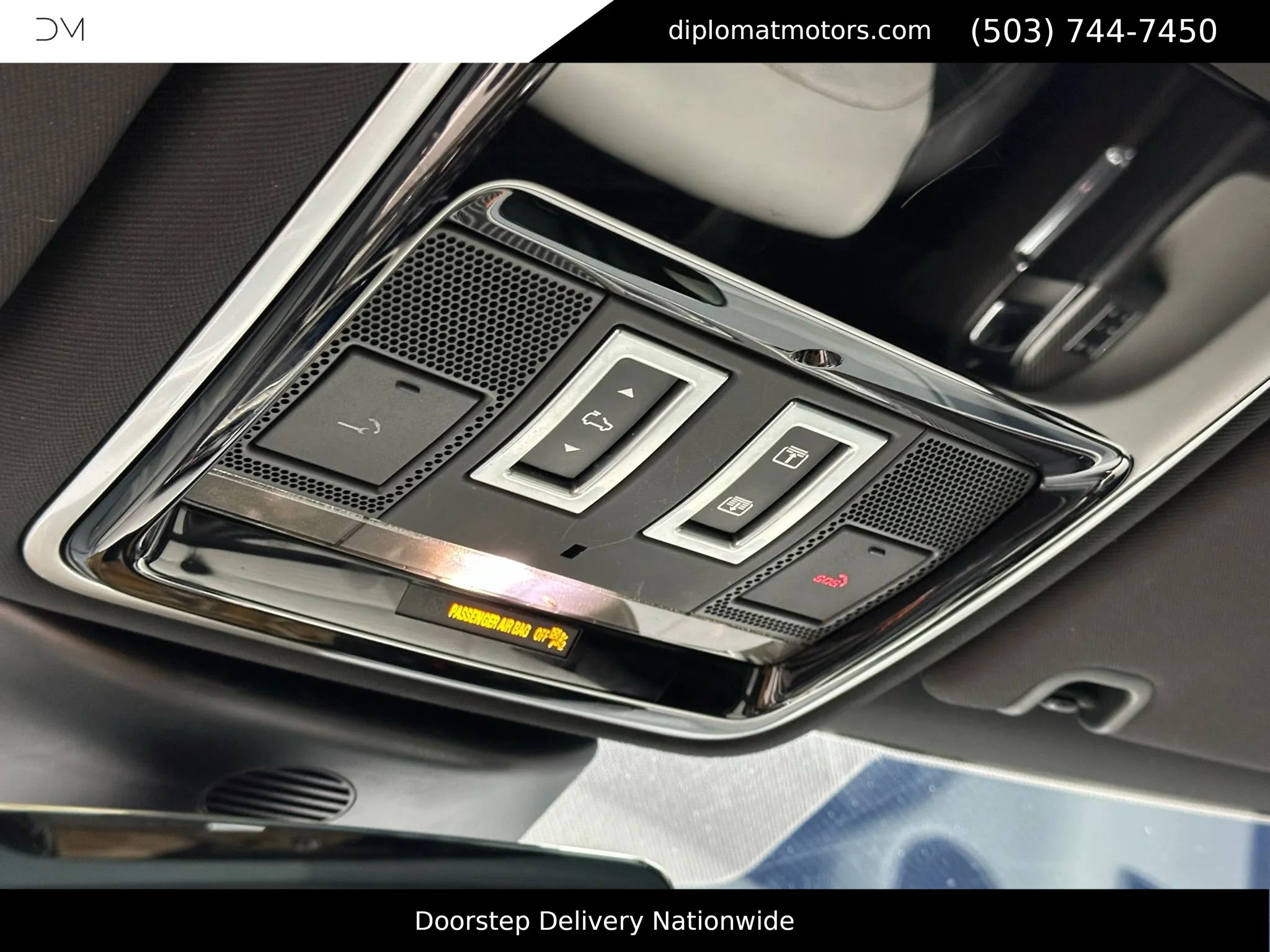 Used 2020 Land Rover Range Rover Sport SVR image 40