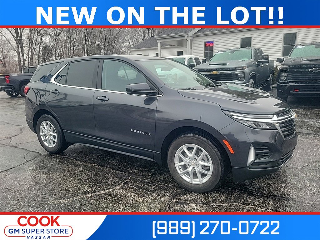 Used 2023 Chevrolet Equinox LT image 1