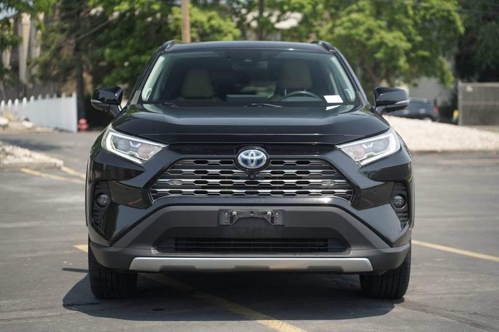 Used 2021 Toyota RAV4 Limited AWD/4WD image 8