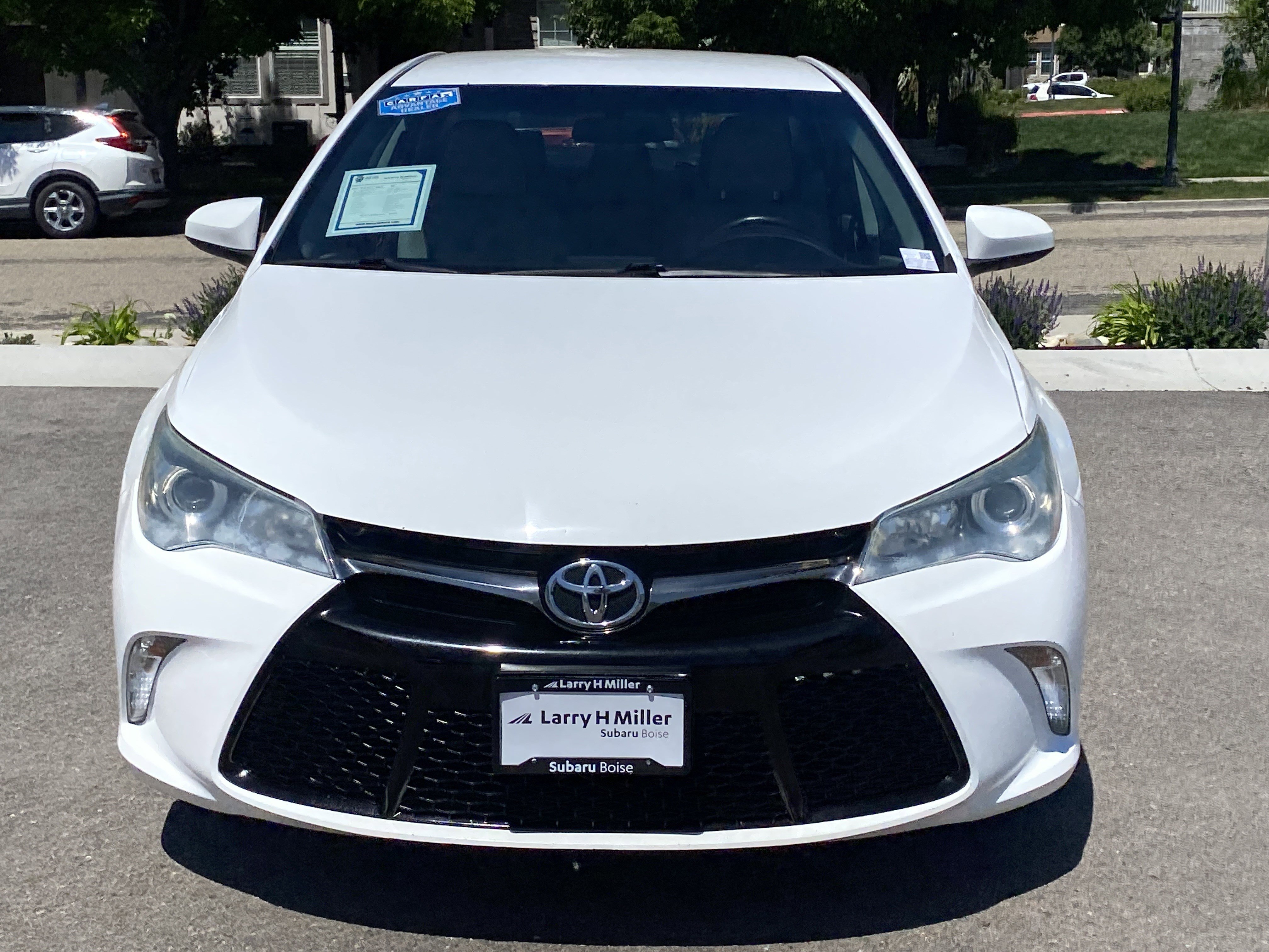 Used 2015 Toyota Camry SE FWD image 9