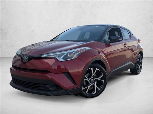 Used 2019 Toyota C-HR XLE image 1
