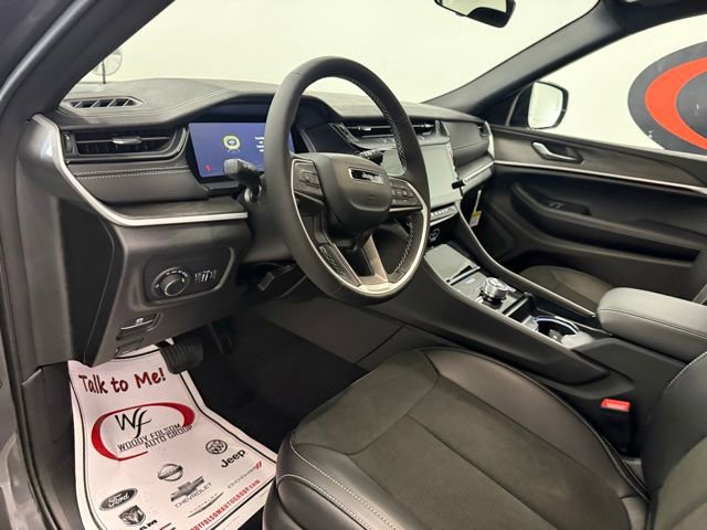 New 2026 Jeep Grand Cherokee L 4WD image 10