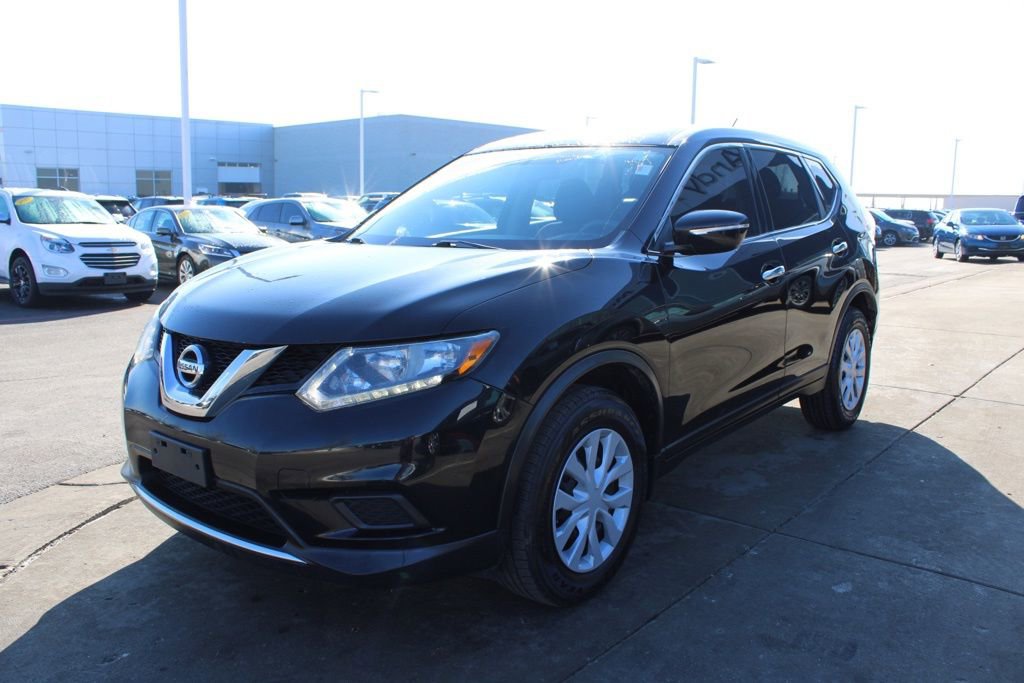 Used 2015 Nissan Rogue S image 3