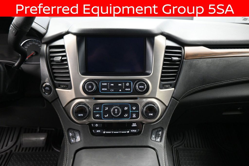 Used 2020 GMC Yukon XL Denali w/ Denali Premium Package RWD image 14