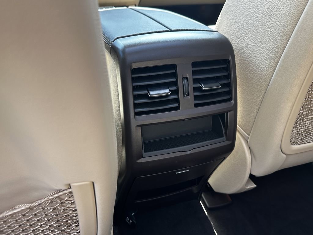 Used 2017 Mercedes-Benz GLS 450 4MATIC image 26