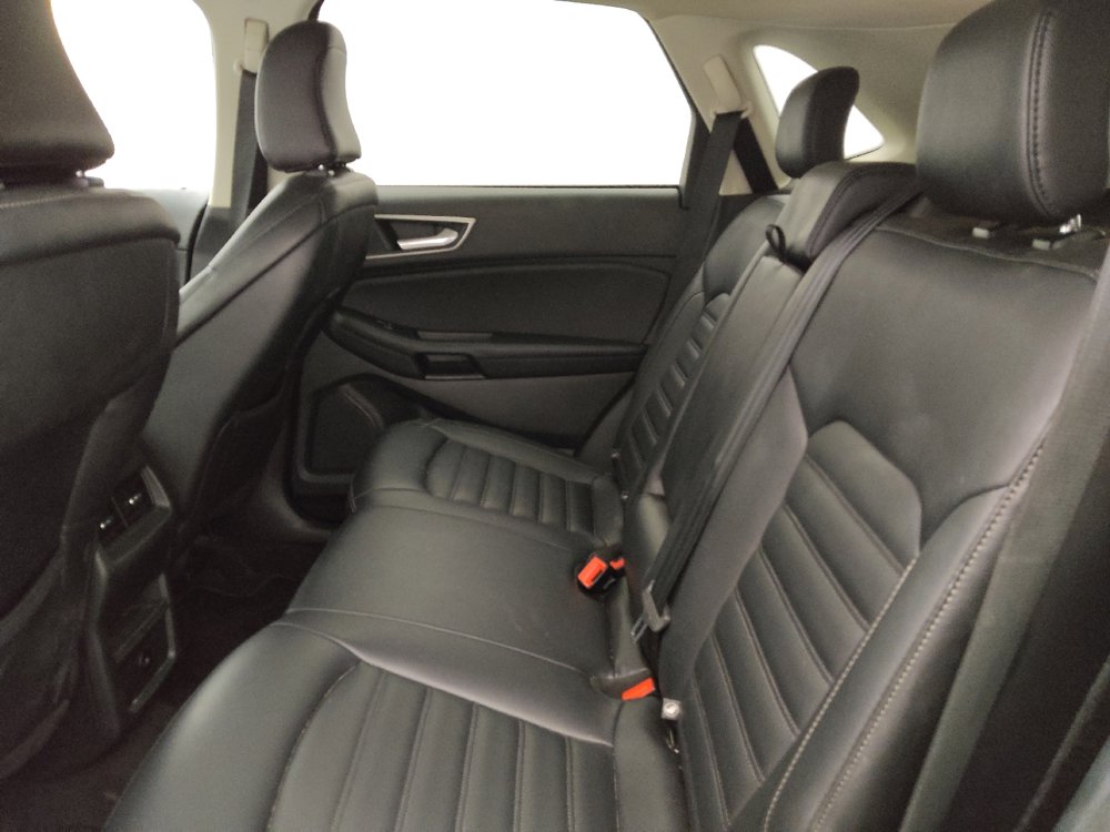 Used 2024 Ford Edge SEL image 18