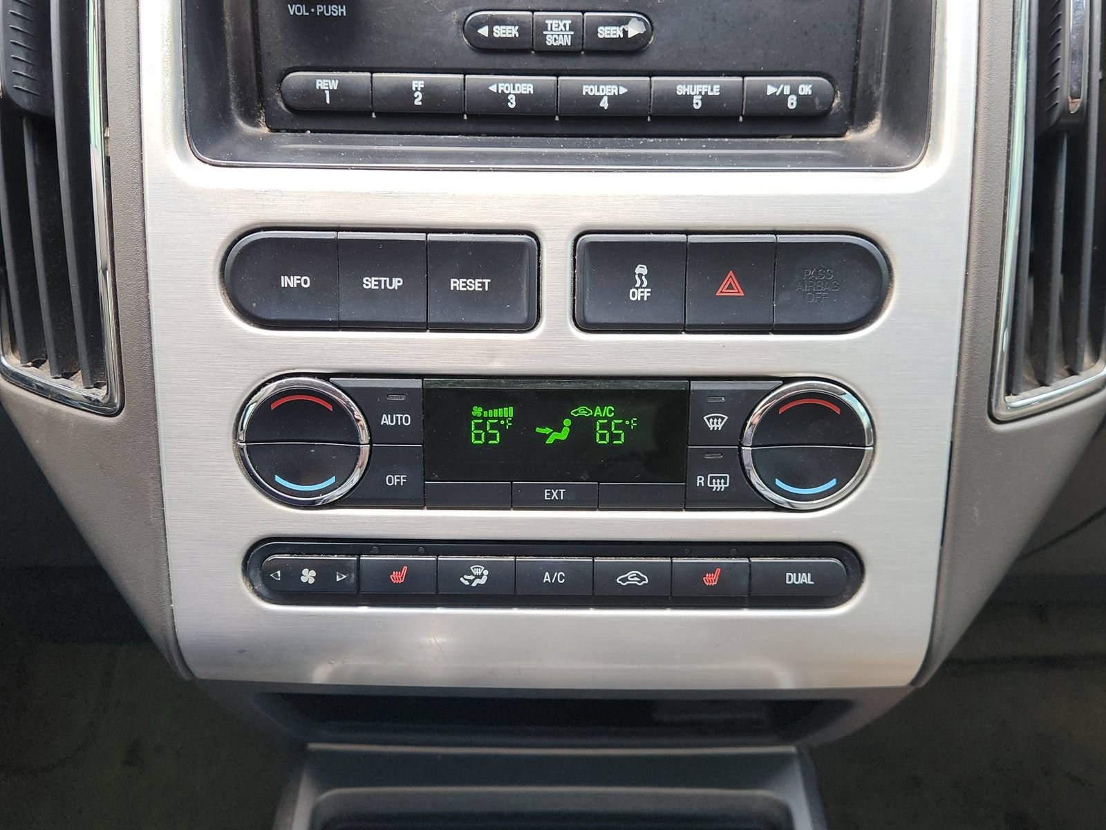 Used 2009 Ford Edge Limited FWD image 21
