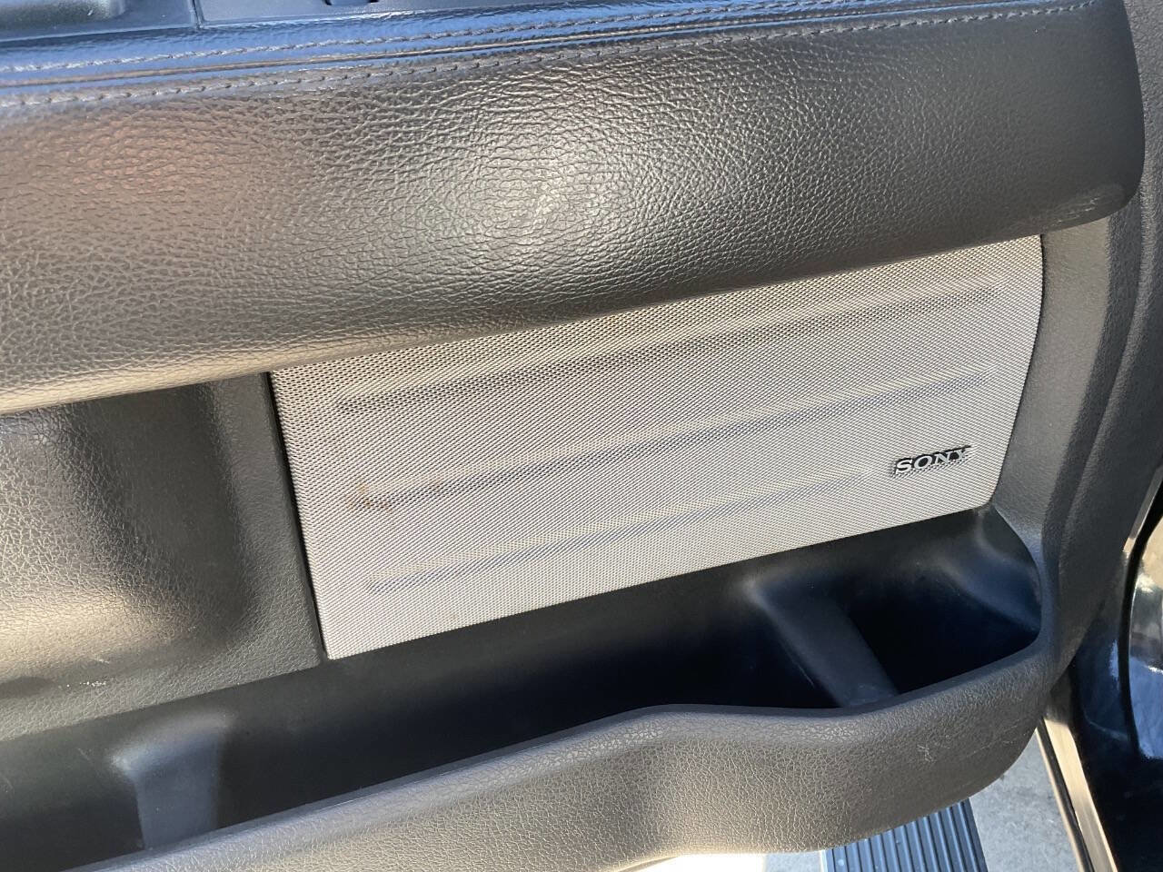 Used 2013 Ford F150 Platinum image 15