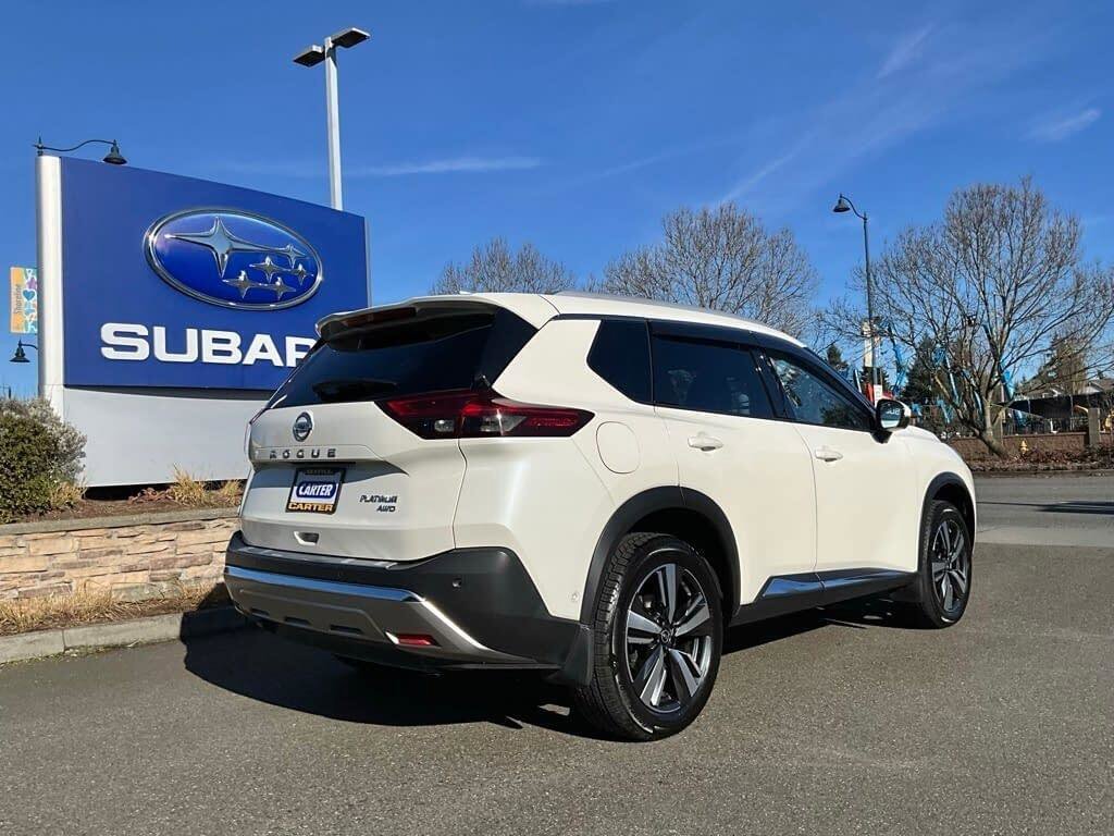 Used 2021 Nissan Rogue Platinum image 8