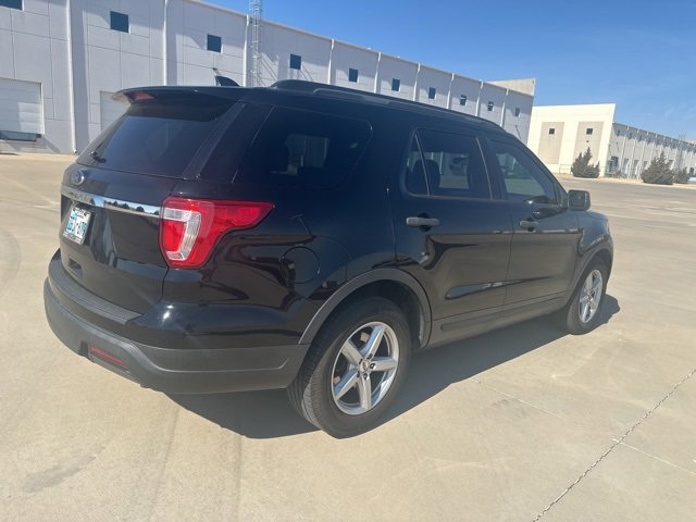 Used 2018 Ford Explorer FWD image 5