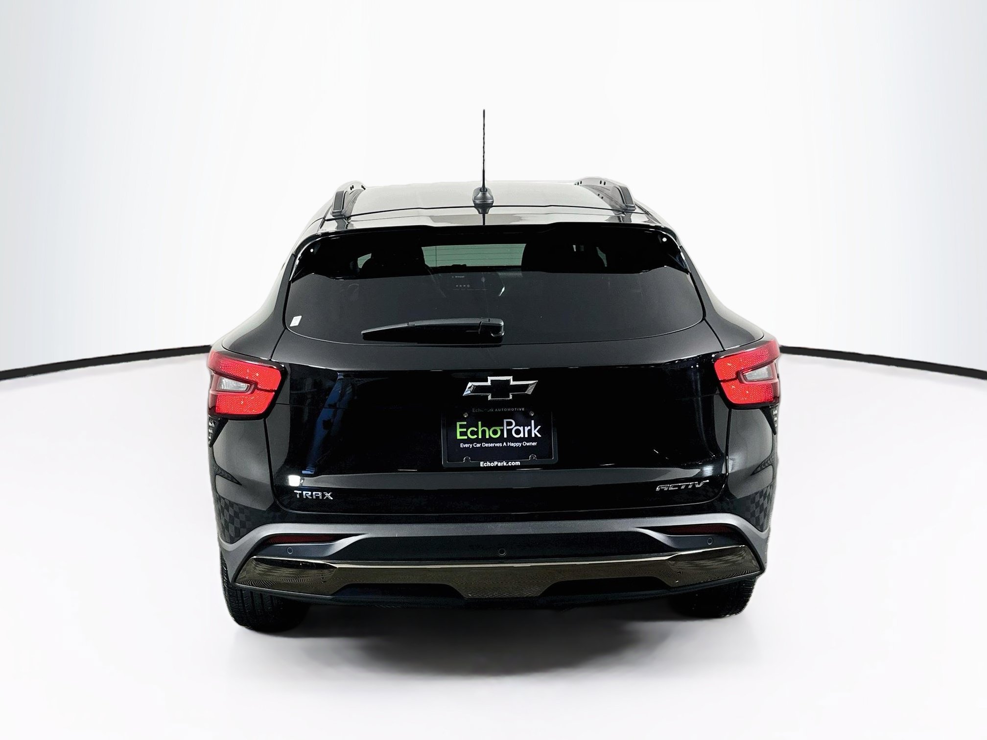 Used 2024 Chevrolet Trax ACTIV w/ Sunroof Package FWD image 7