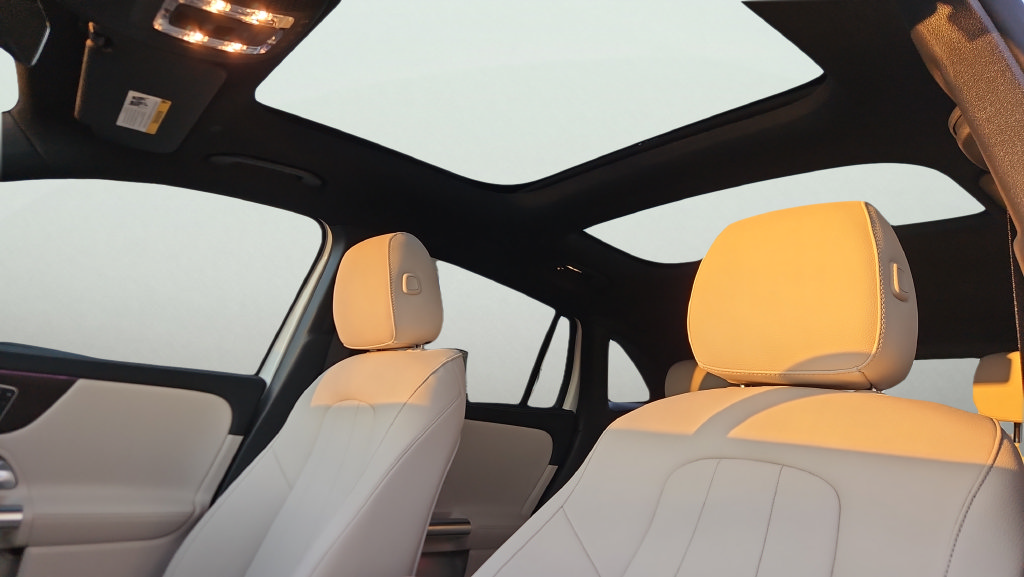 New 2026 Mercedes-Benz GLA 250 4MATIC image 18