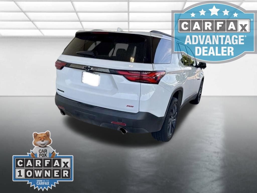 Used 2023 Chevrolet Traverse RS w/ LPO, Floor Liner Package FWD image 2