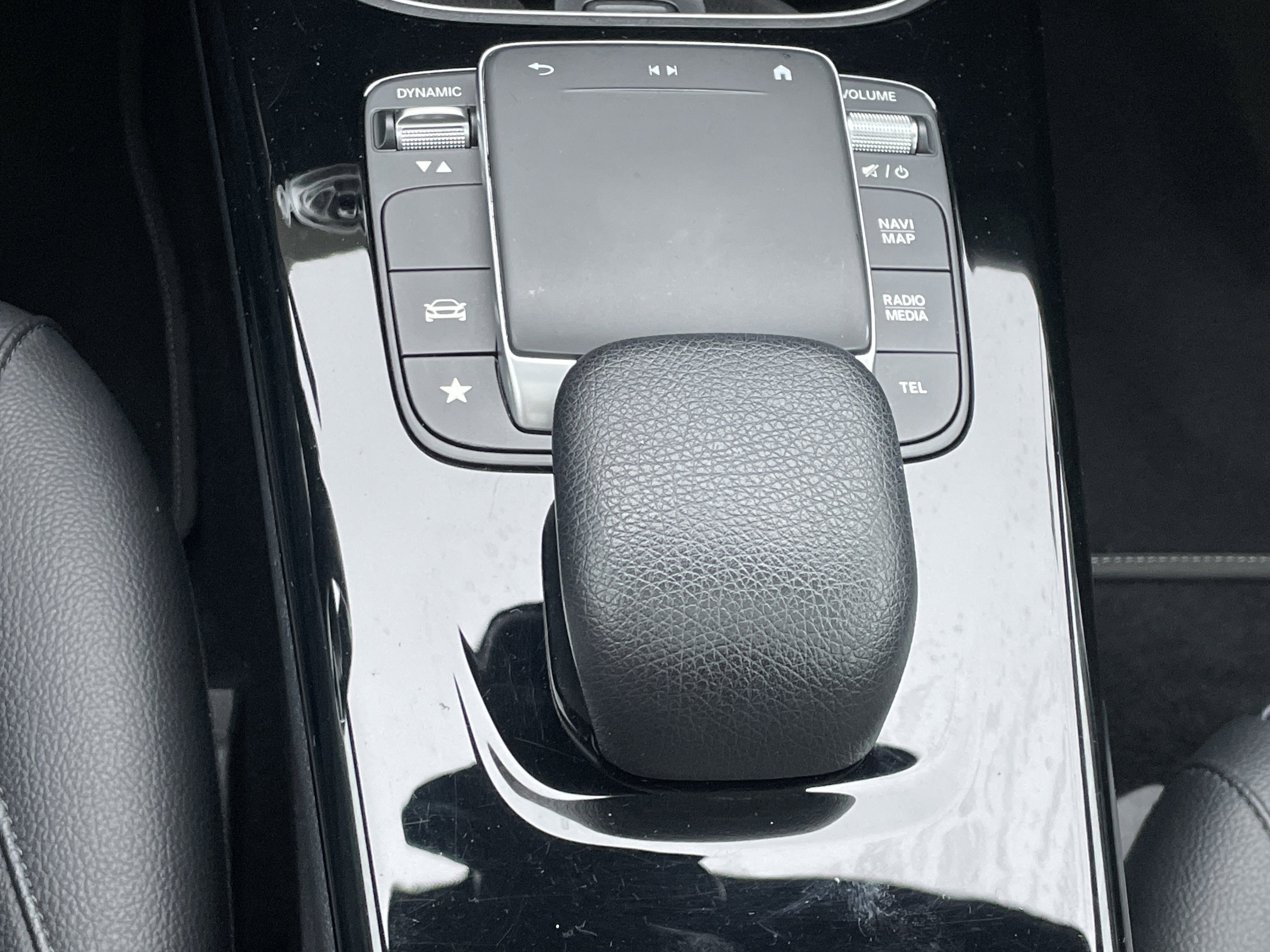 Certified 2022 Mercedes-Benz A 220 image 33