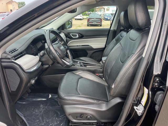 Used 2022 Jeep Compass Limited image 14