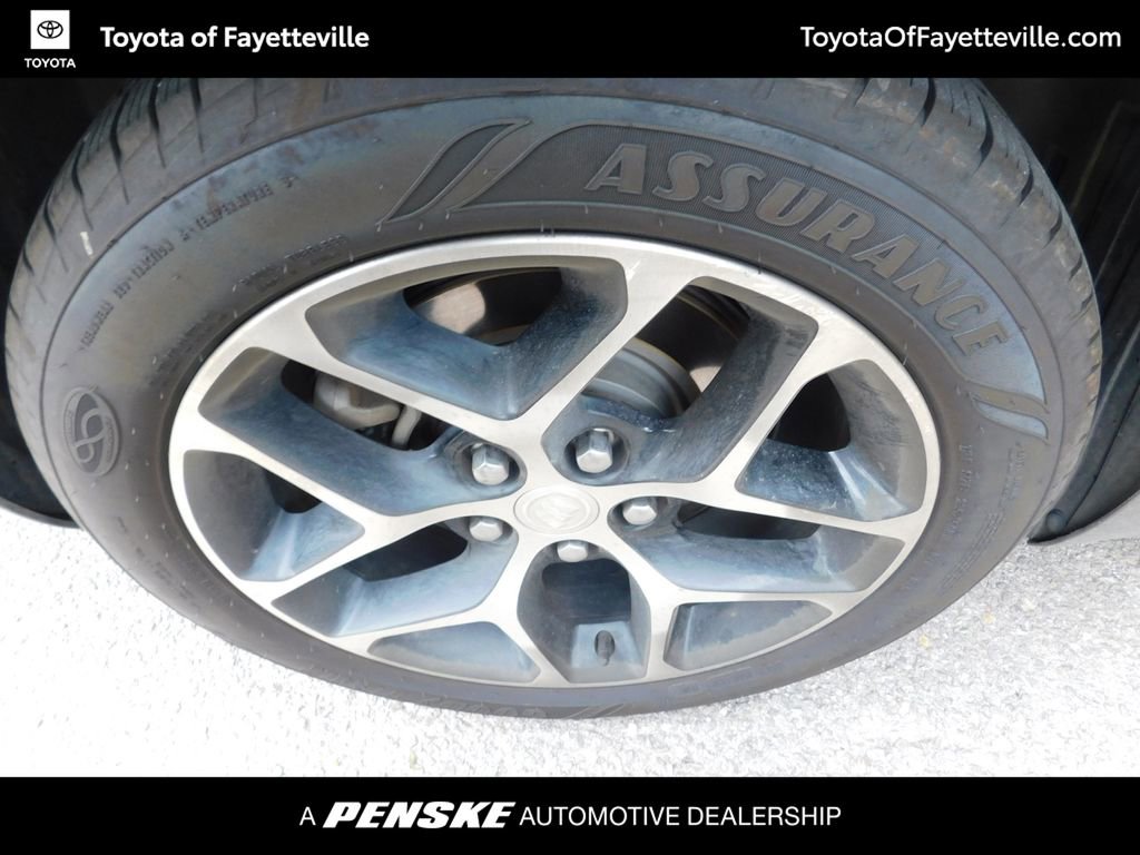 Used 2017 Buick Regal Sport Touring image 8