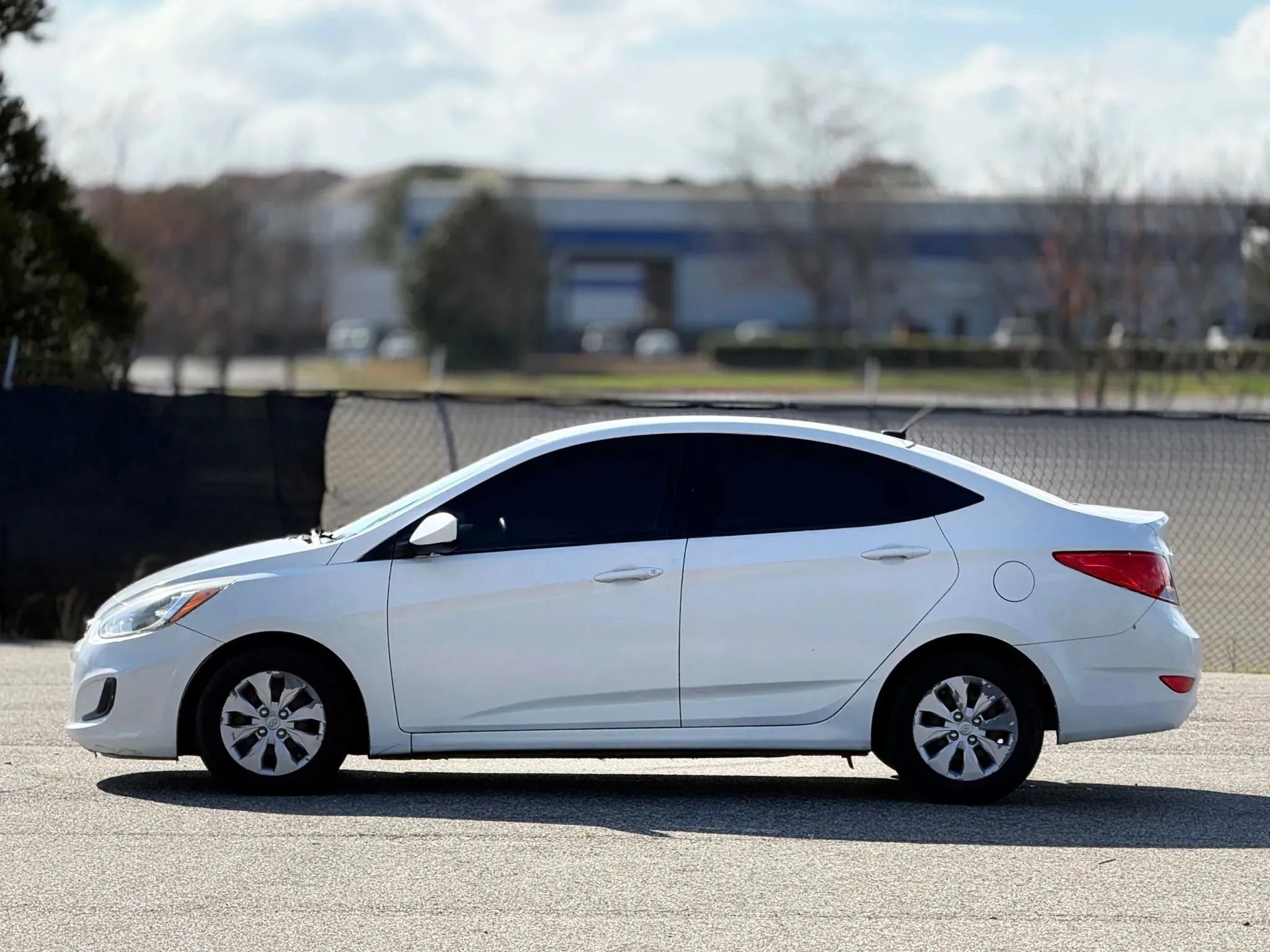 Used 2015 Hyundai Accent GLS image 8