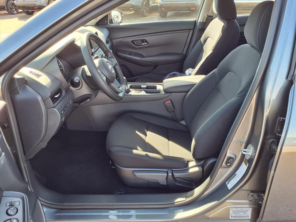 New 2025 Nissan Sentra S image 13