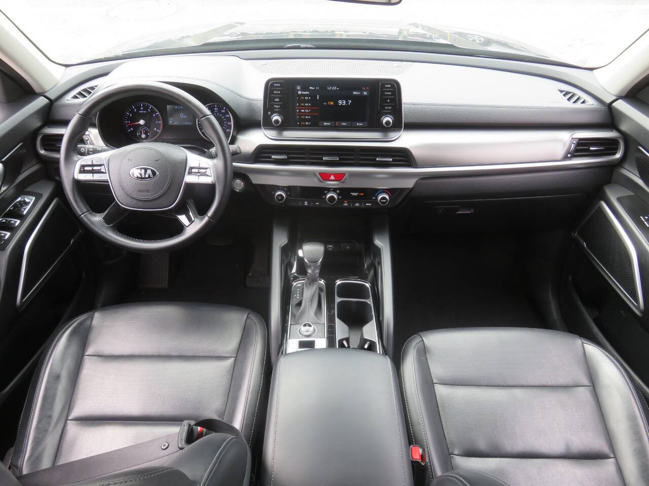 Used 2020 Kia Telluride LX AWD/4WD image 12