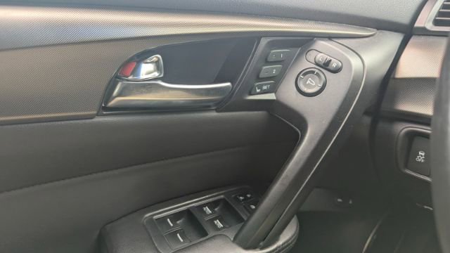 Used 2012 Acura TL w/ Technology Package image 31