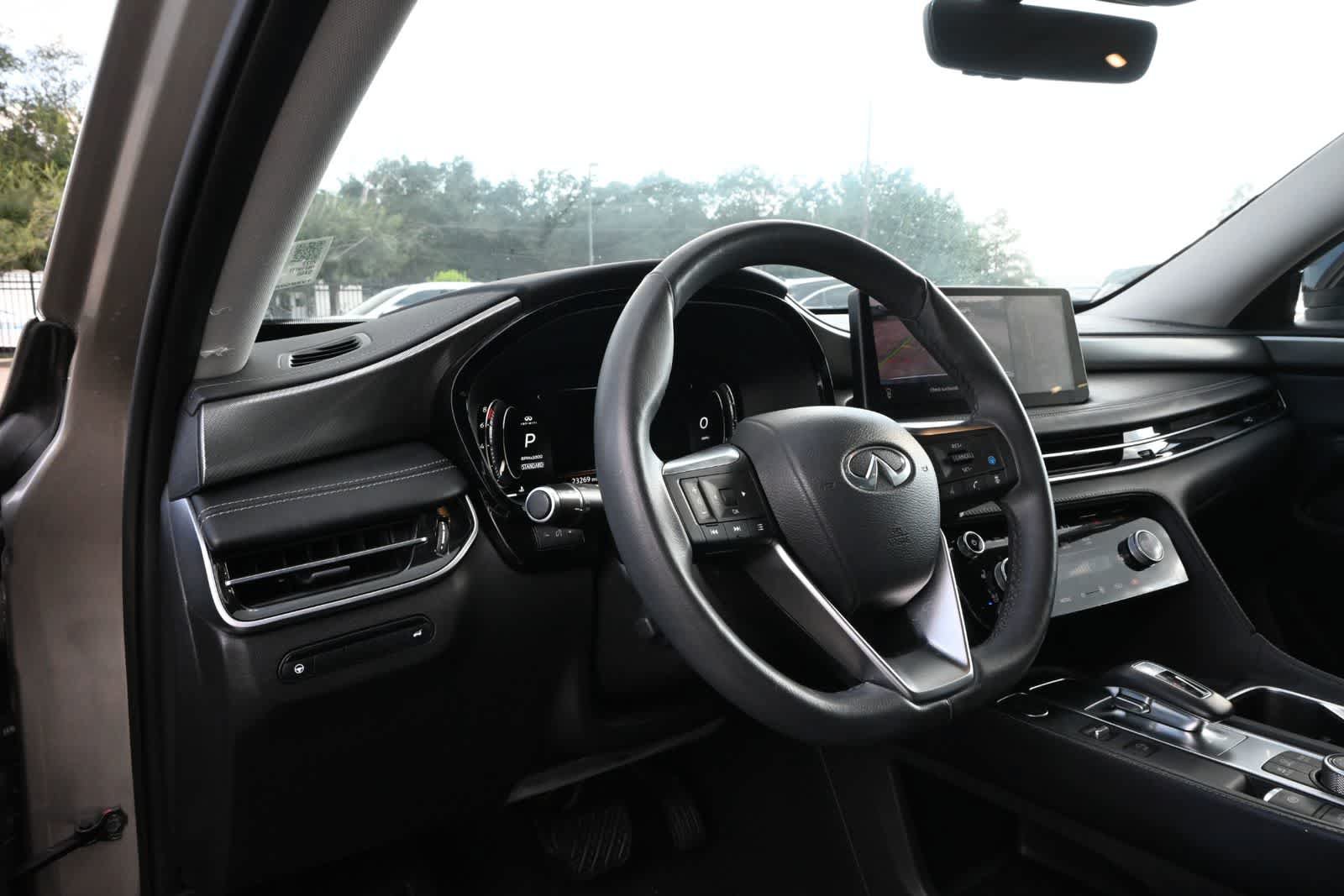 Certified 2023 INFINITI QX60 Luxe w/ Cargo Package FWD image 15
