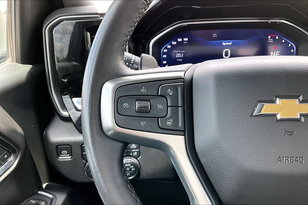 Used 2023 Chevrolet Silverado 1500 LTZ w/ Technology Package AWD/4WD image 23