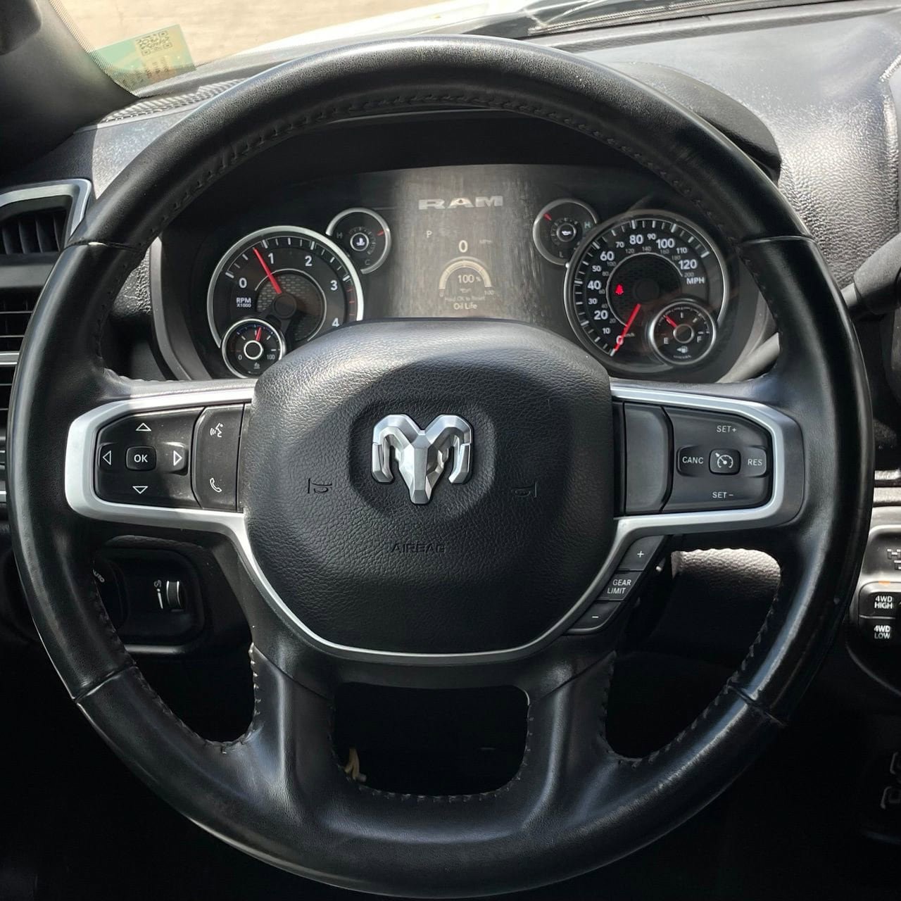 Used 2024 RAM 3500 Big Horn AWD/4WD image 13
