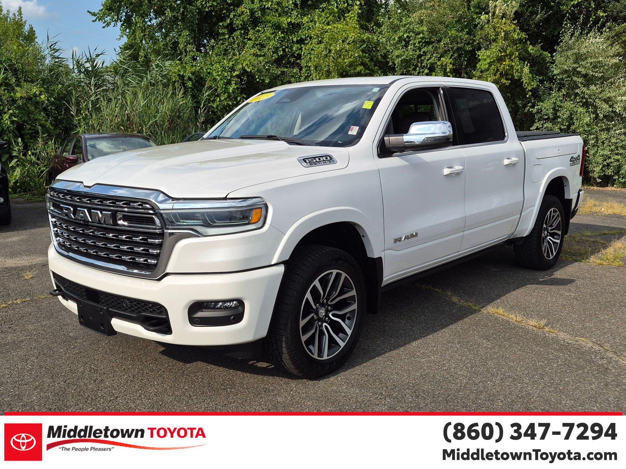 Used 2025 RAM 1500 Limited w/ Off Road Group AWD/4WD image 7