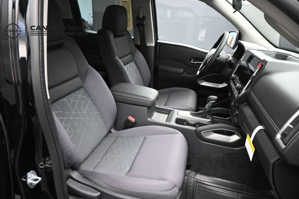 New 2027 Nissan Frontier SV RWD image 15