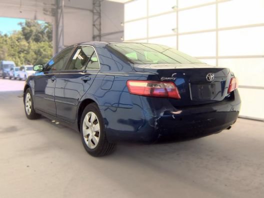 Used 2007 Toyota Camry LE FWD image 1
