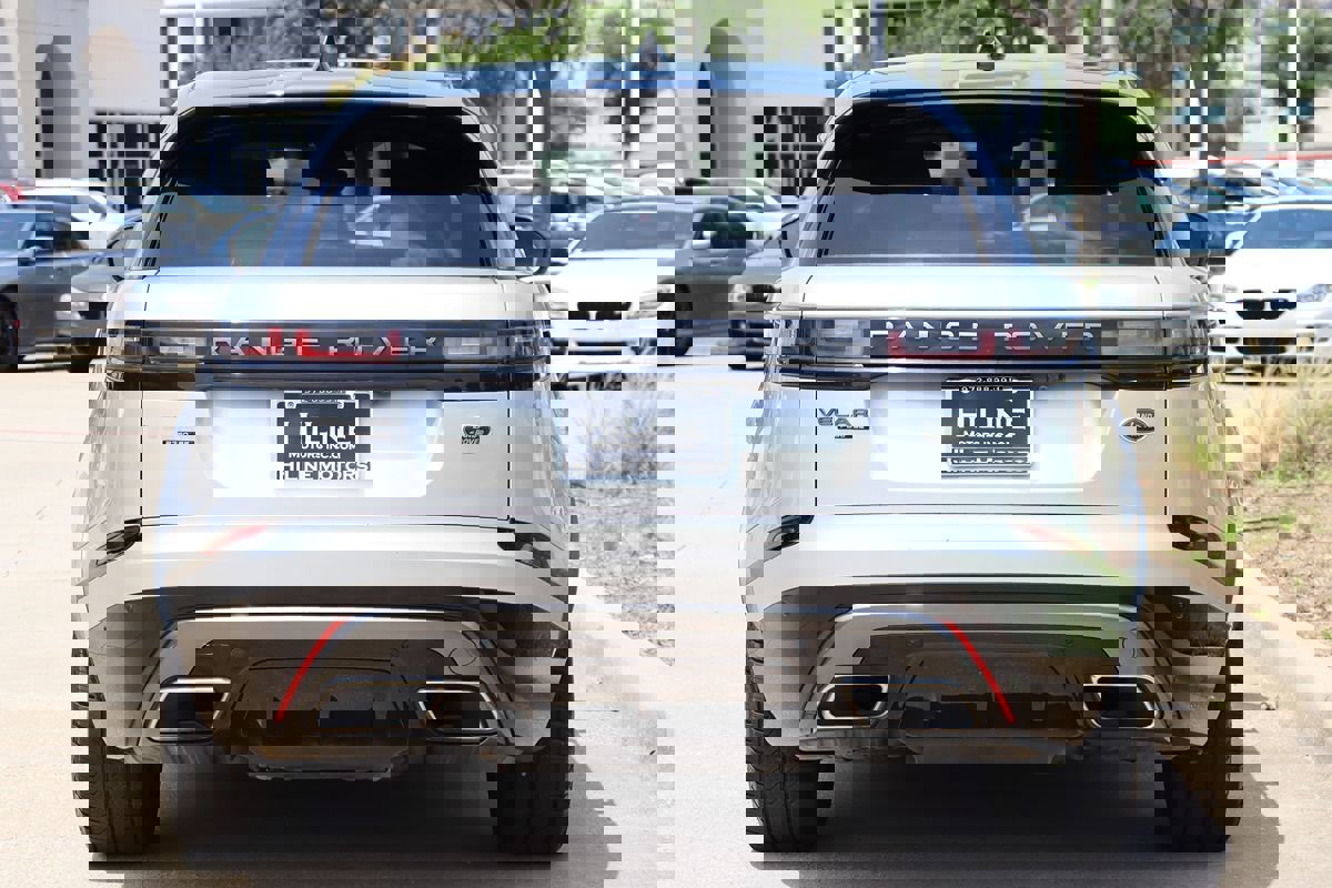 Used 2018 Land Rover Range Rover Velar R-Dynamic SE image 10