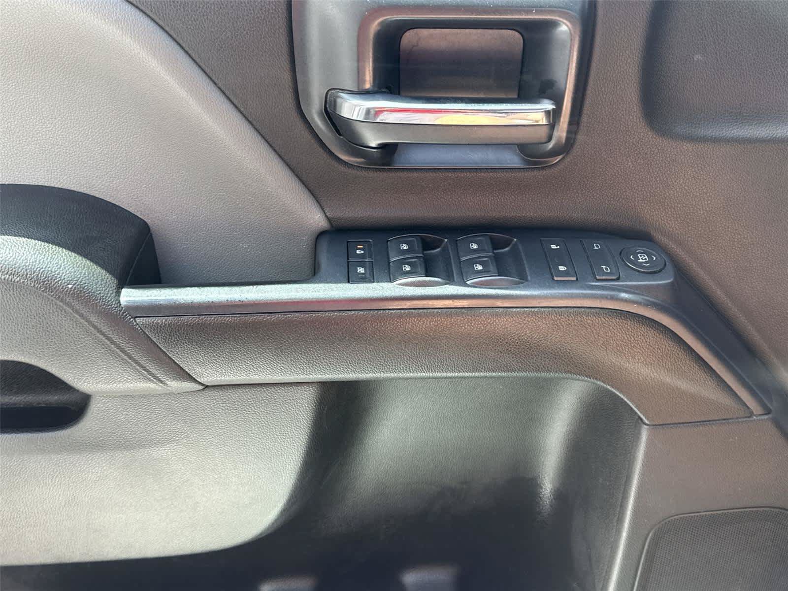Used 2016 GMC Sierra 2500 4x4 Crew Cab w/ Sierra Convenience Package image 20