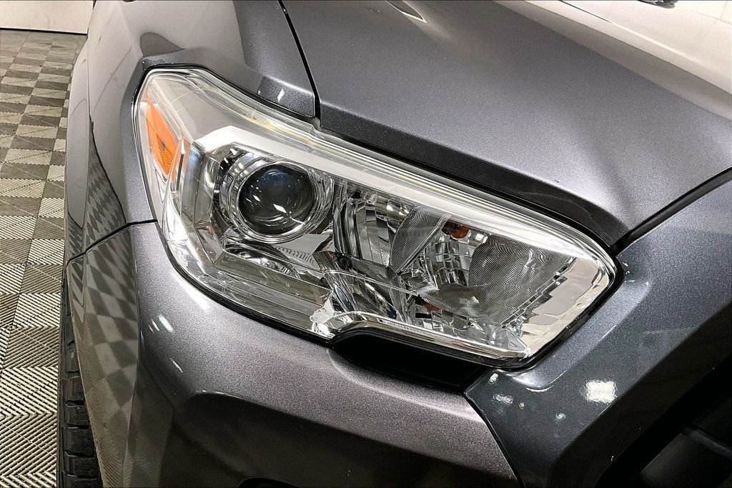 Used 2021 Toyota Tacoma SR image 28