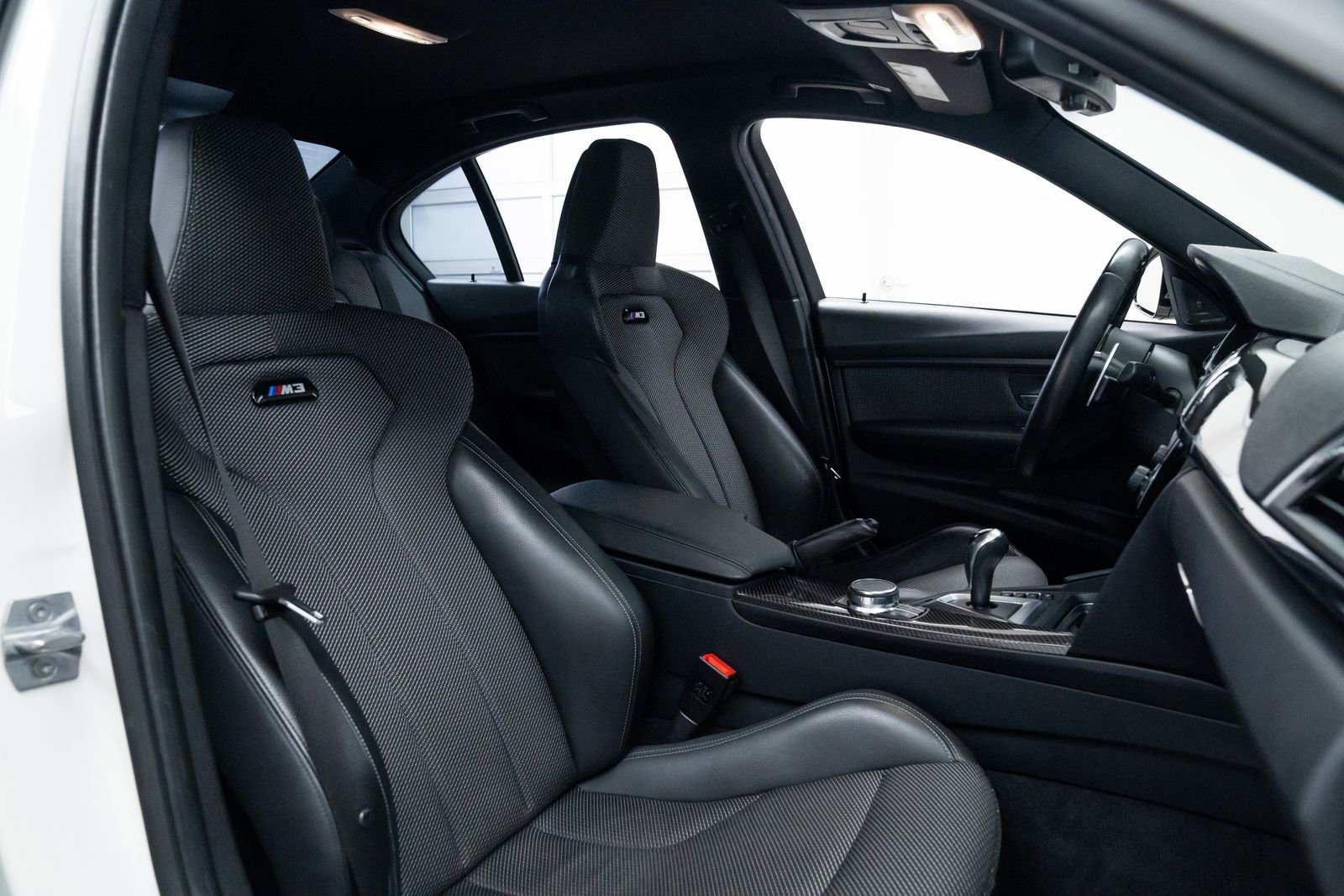 Used 2018 BMW M3 image 26