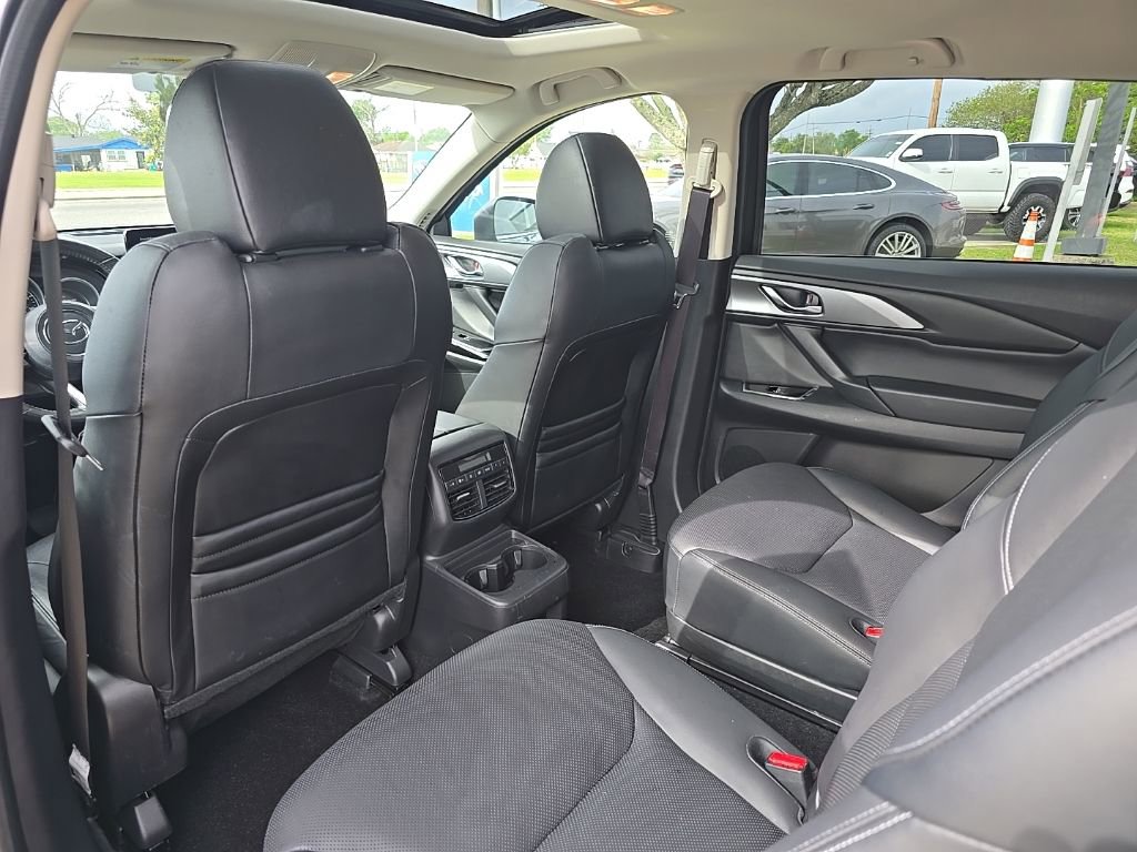 Used 2023 MAZDA CX-9 Touring image 29