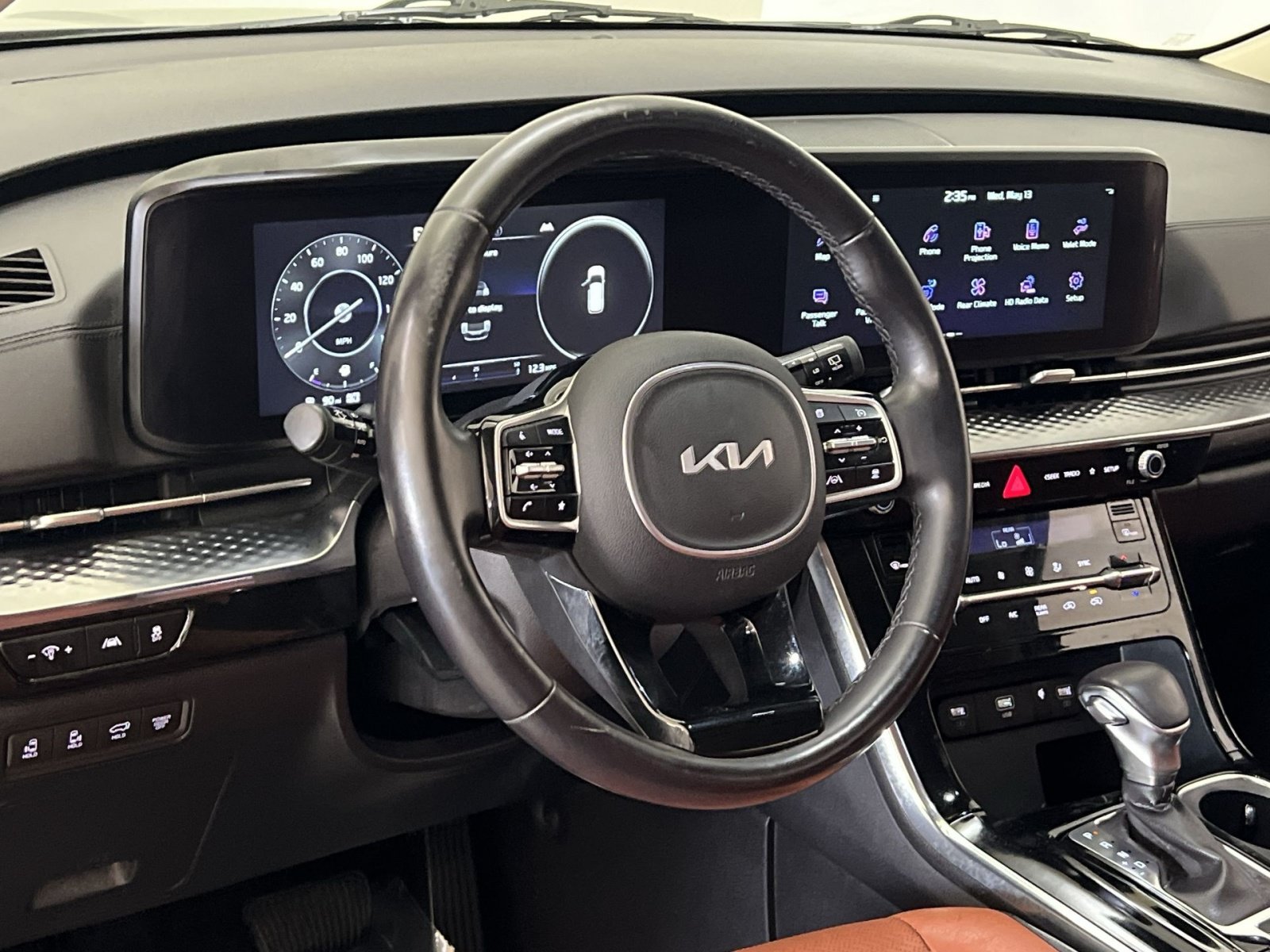 Used 2024 Kia Carnival SX Prestige FWD image 15
