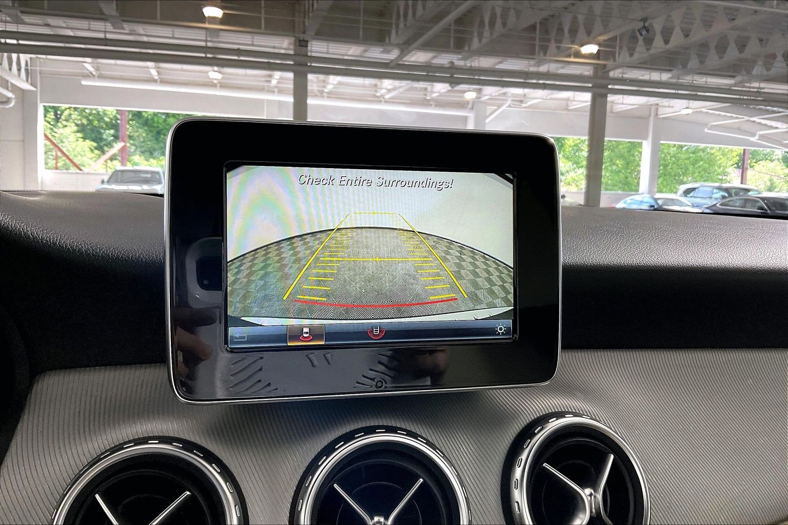 Used 2017 Mercedes-Benz GLA 250 image 21