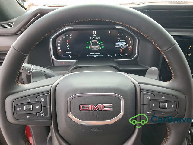 Used 2026 GMC Sierra 1500 AT4 w/ Technology Package AWD/4WD image 19