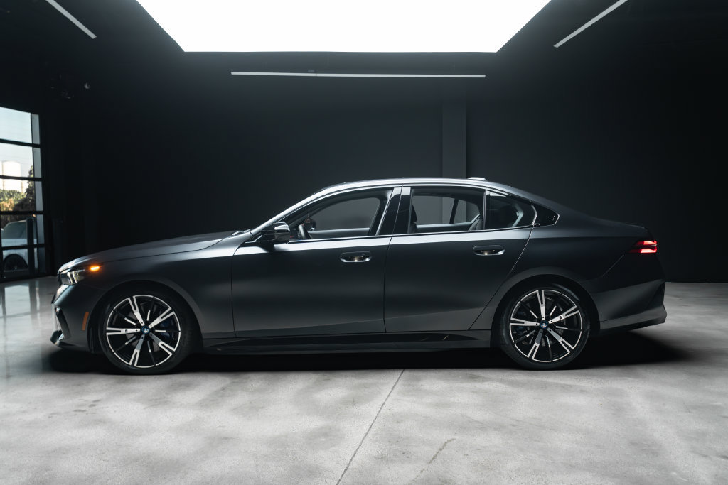 Used 2024 BMW i5 M60 w/ Premium Package AWD/4WD image 24
